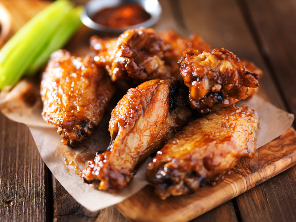 barbecue chicken wings